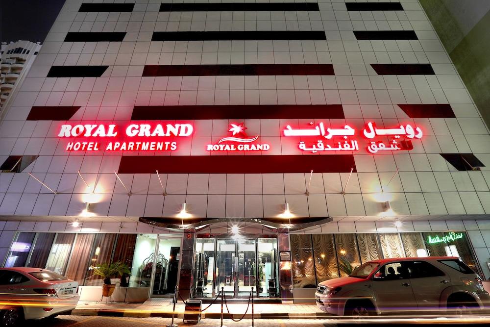 Royal Grand Suite Hotel Sharjah Exteriör bild